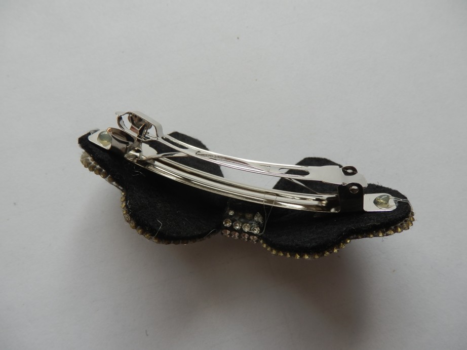 Spona do vlasů s kamínky s francouzským zapínáním