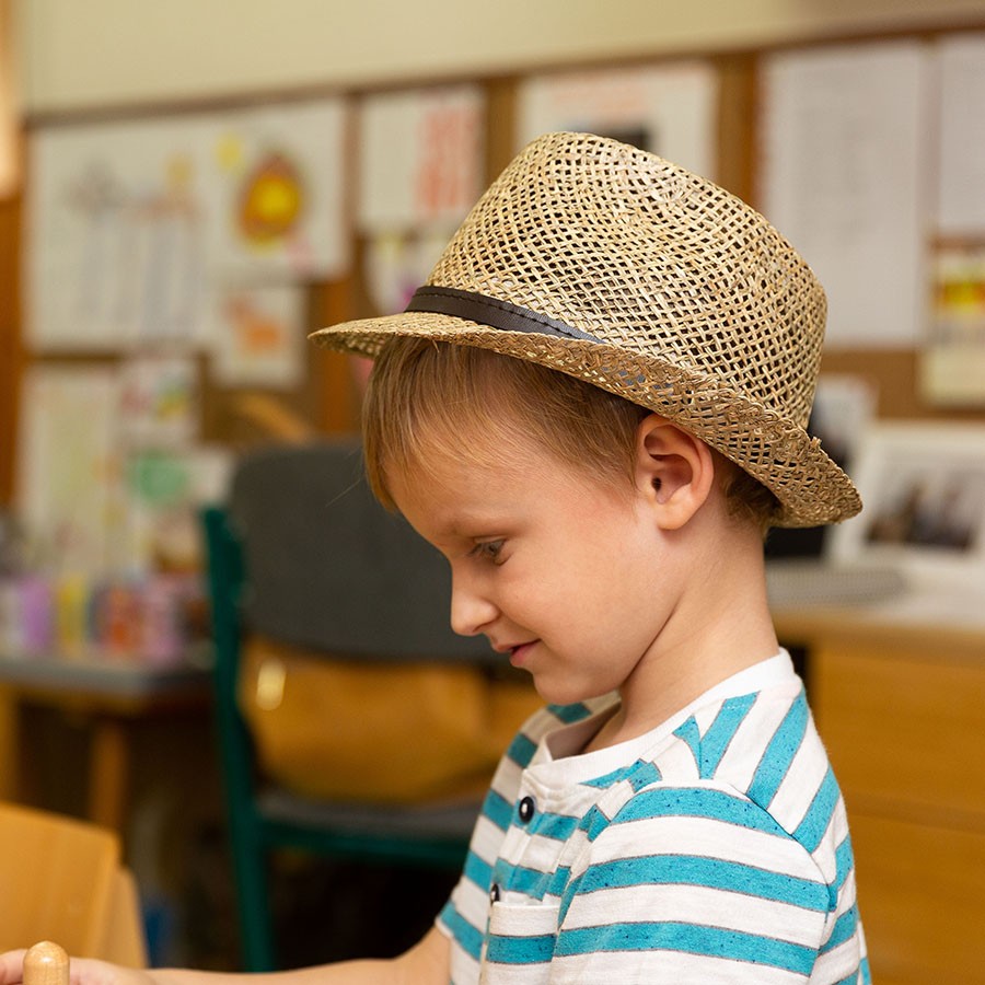Dětský klobouk z mořské trávy, vel.53