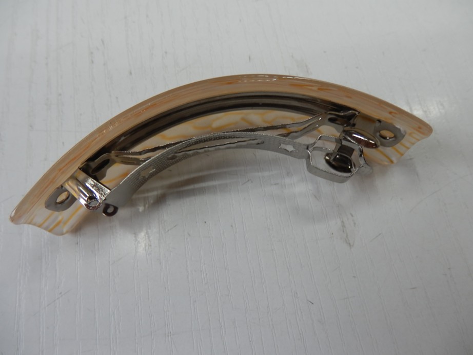 Spona s francouzským zapínáním