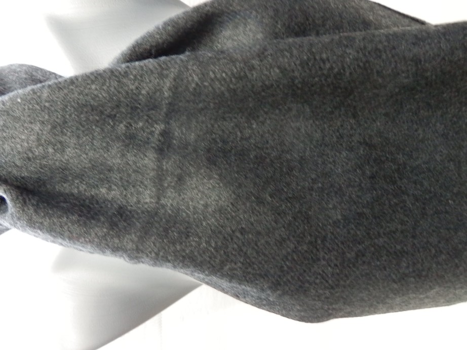 Stylová pánská šála šedá