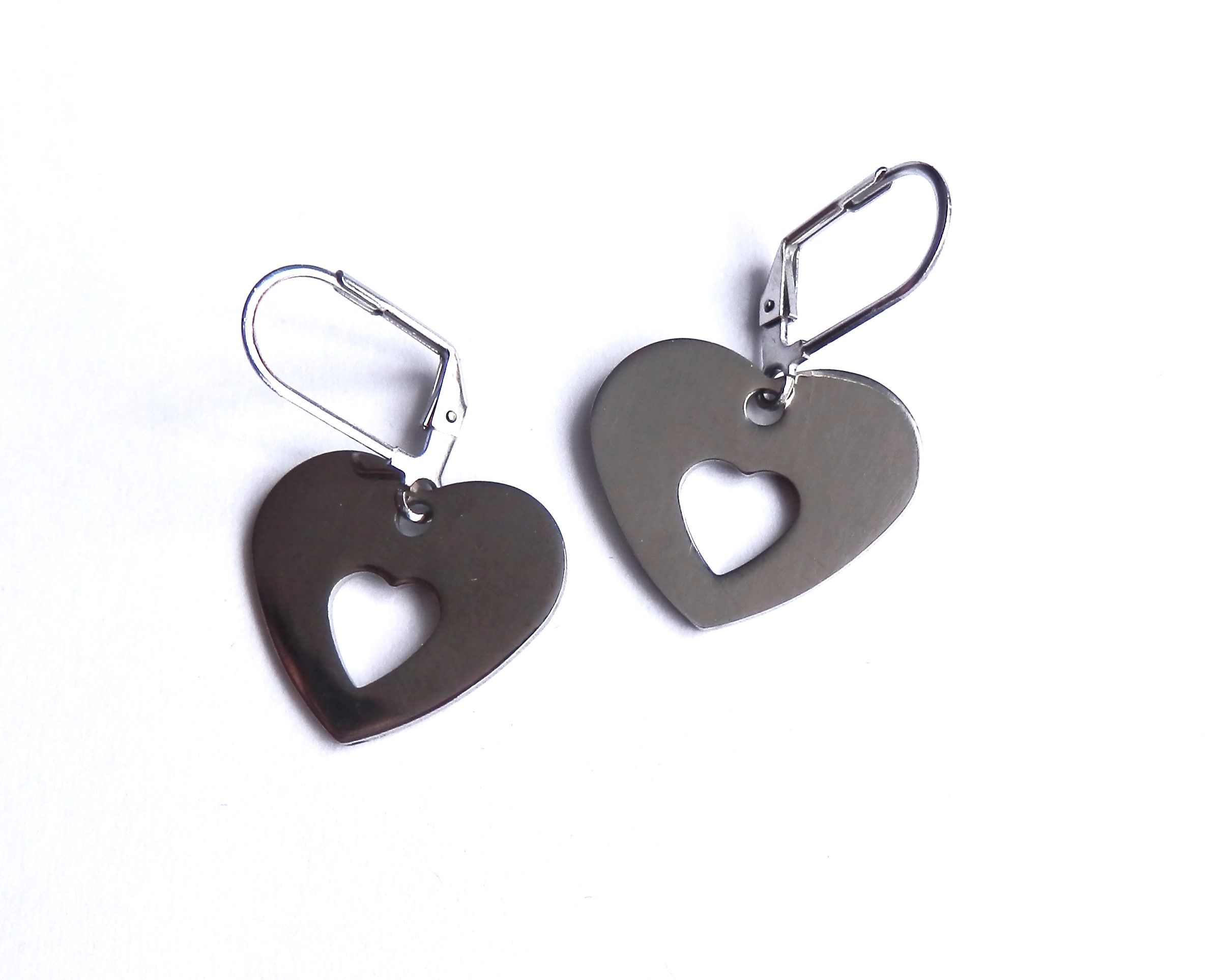 Ocelové náušnice srdce