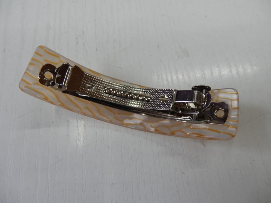 Spona s francouzským zapínáním