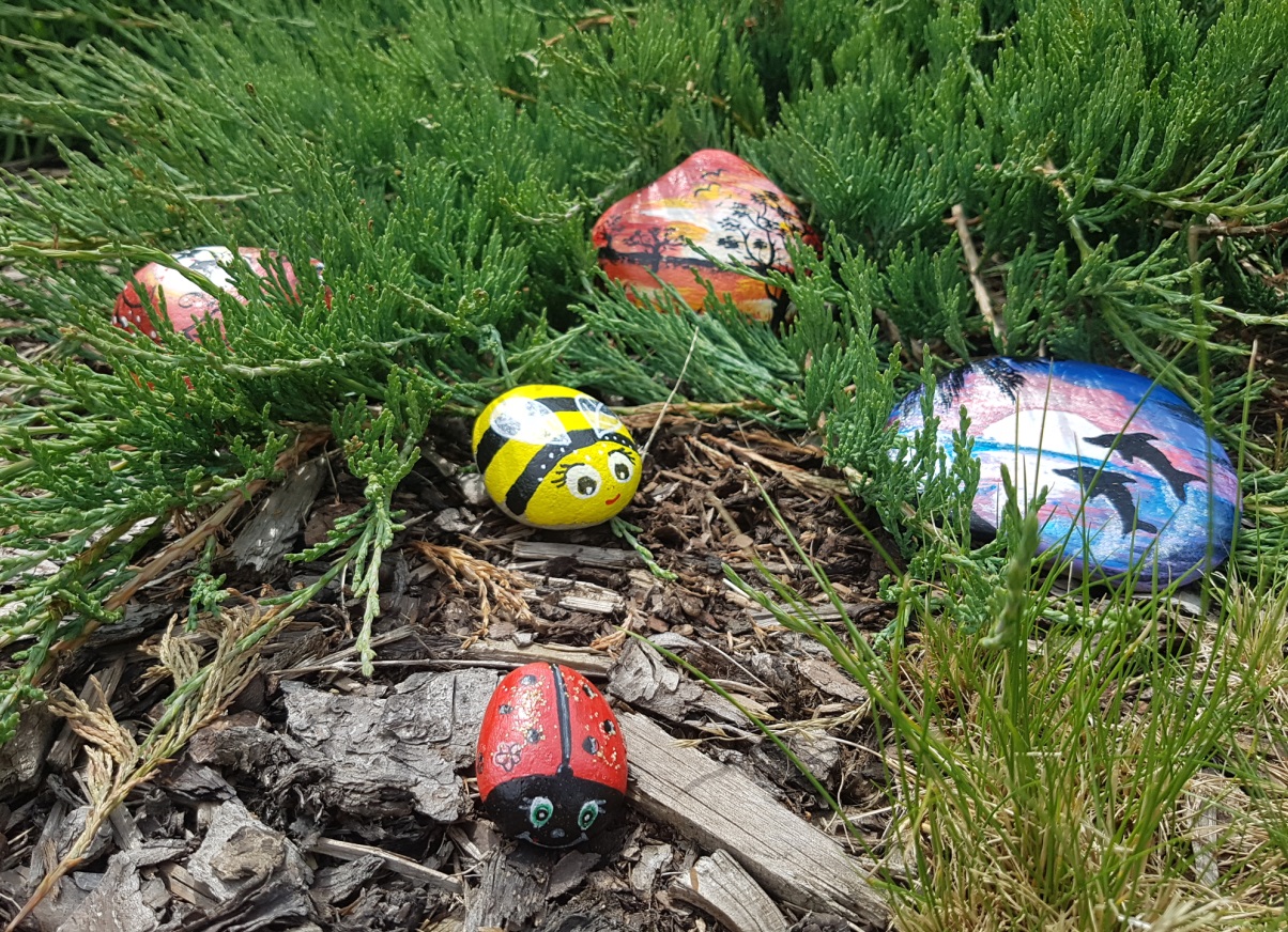 Barvy na kamínky akrylové svíticí ve tmě lesklé 7 x 15 g   6124