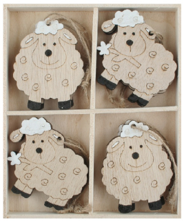 Ovce dřevěná 4,5 x 6 x 0,5 cm na zavěšení, 8 ks v krabičce 7133