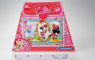 Minnie Shoping Bag puzzle 104 dílků-Minnie s makeupem