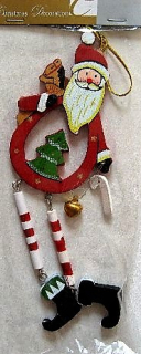 Vánoční dekorace dřevo SANTA 16 x 6 cm